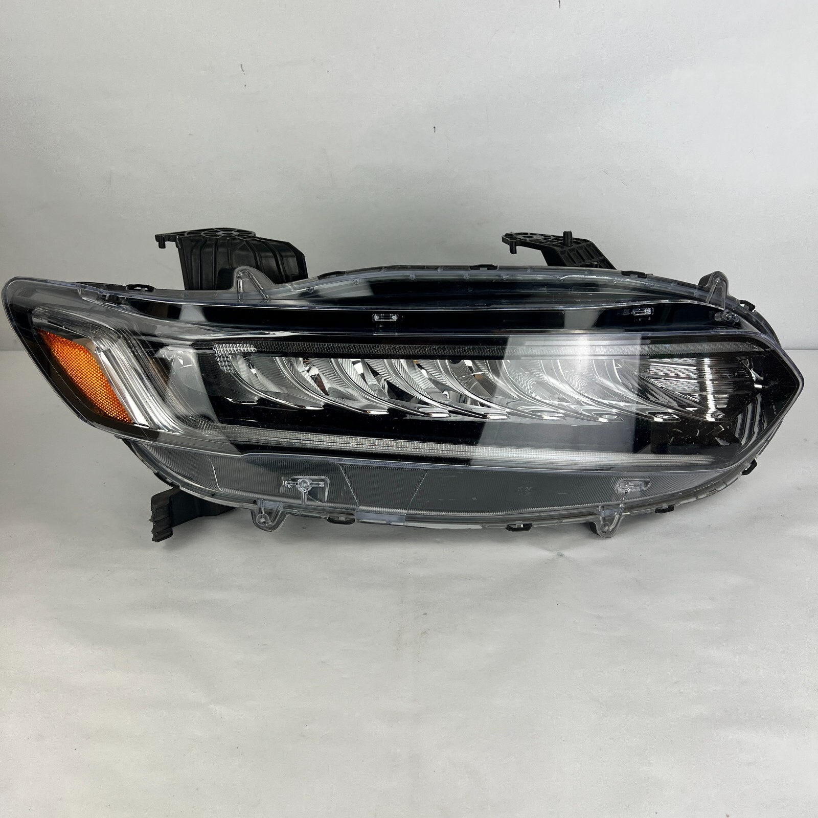 OEM Right Full LED Headlight 33100-TVA-A11 — 2018–20 Accord Touring